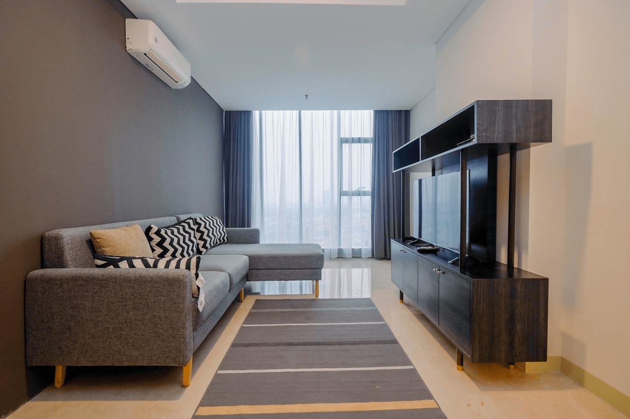 Modern and Spacious 2BR L'Avenue Apartment By Travelio, Jakarta Selatan