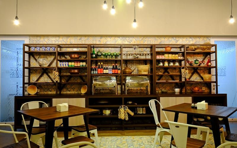 Food & Drinks