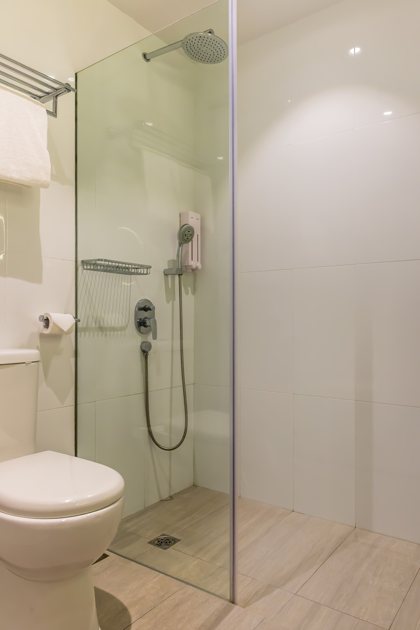 Bedroom 5, Summer View Hotel (SG Clean, Staycation Approved), Singapura