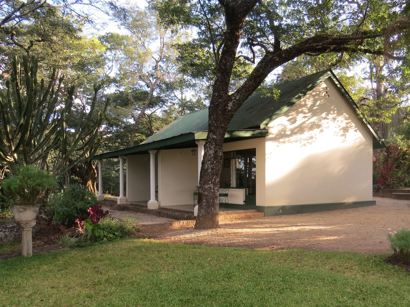 Exterior & Views, Norma Jeanes Lake View Resort, Masvingo