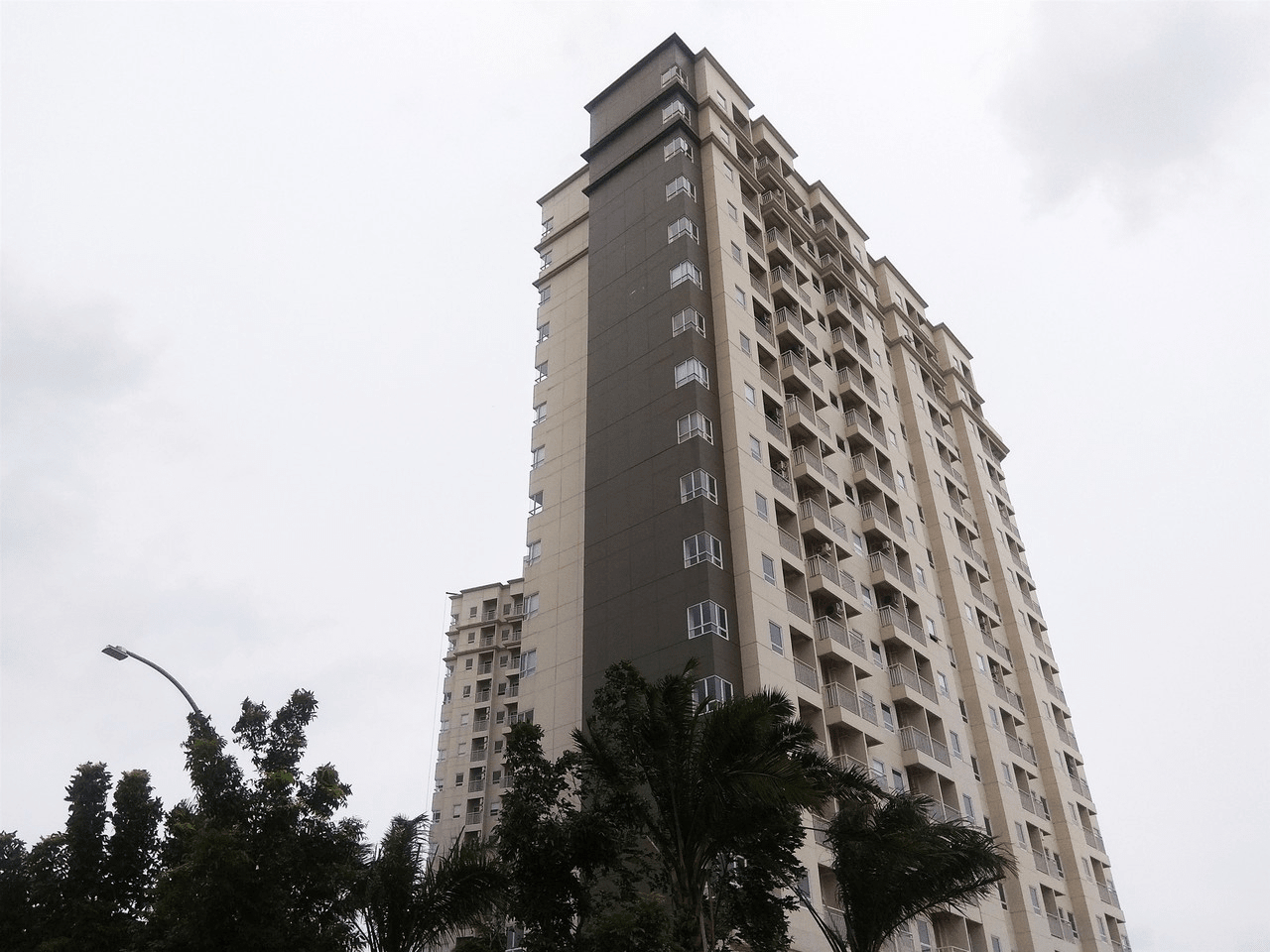 Exterior & Views 2, Stylish and Cozy Studio Mustika Golf Apartment By Travelio, Cikarang