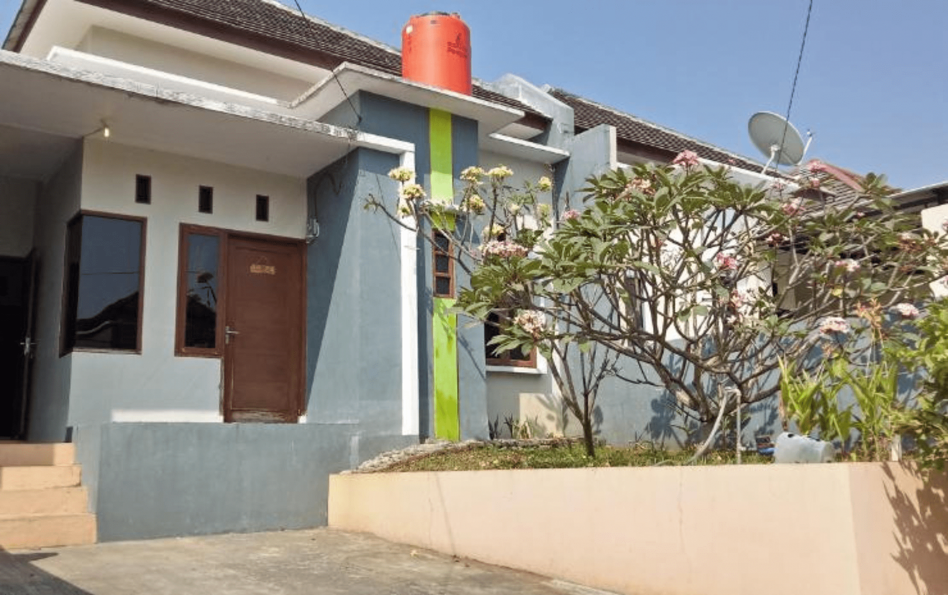Exterior & Views, Guest House GWK, Kuningan