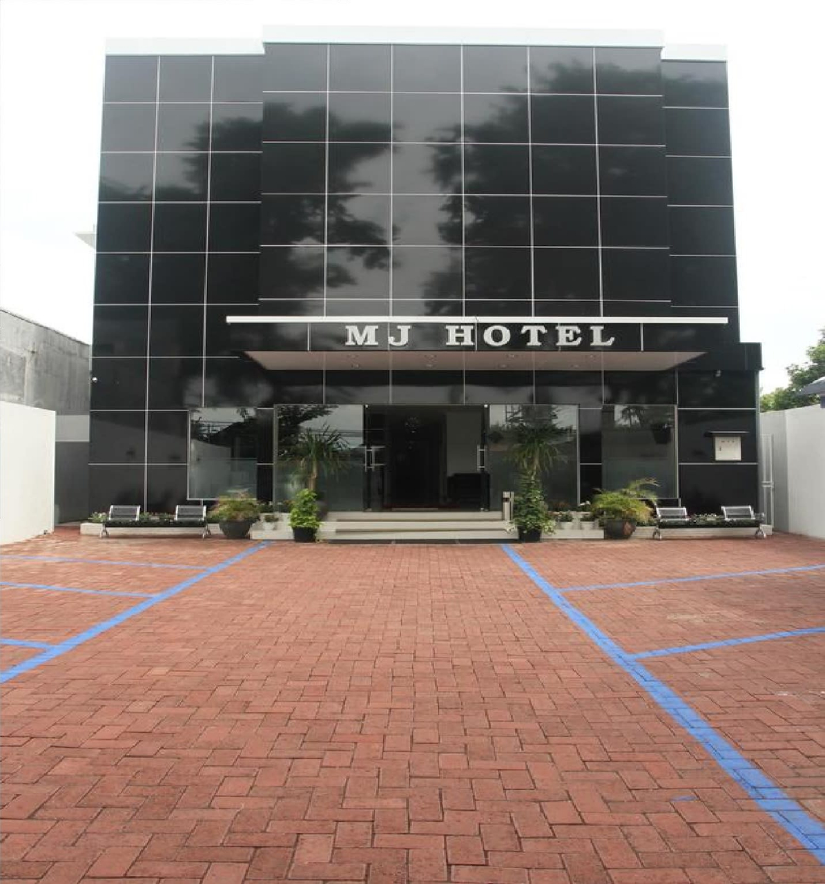 MJ Hotel Syariah Mojokerto, Mojokerto
