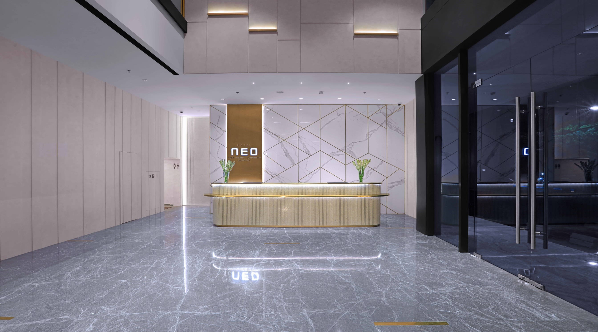 Public Area 2, Neo Puri Indah, Jakarta Barat