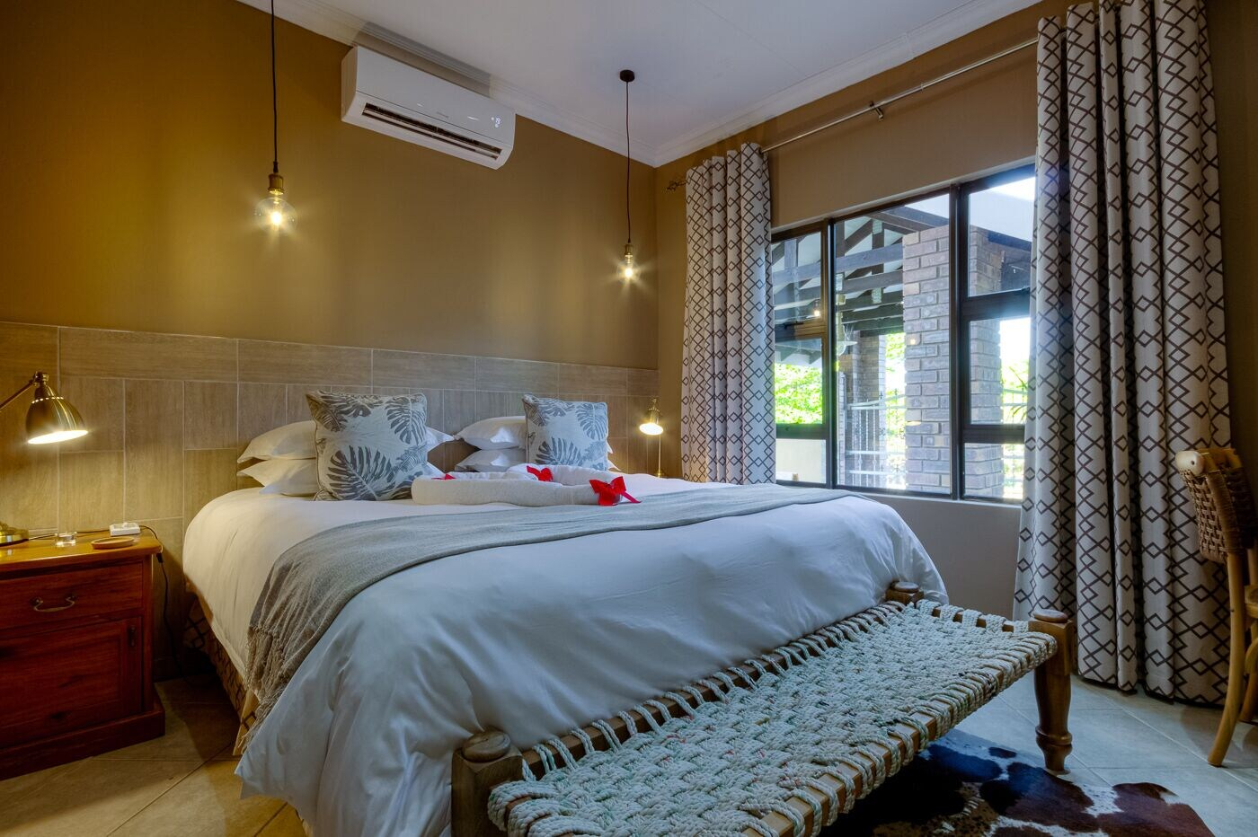 Bedroom 2, St Lucia Livingston Lodge, Umkhanyakude