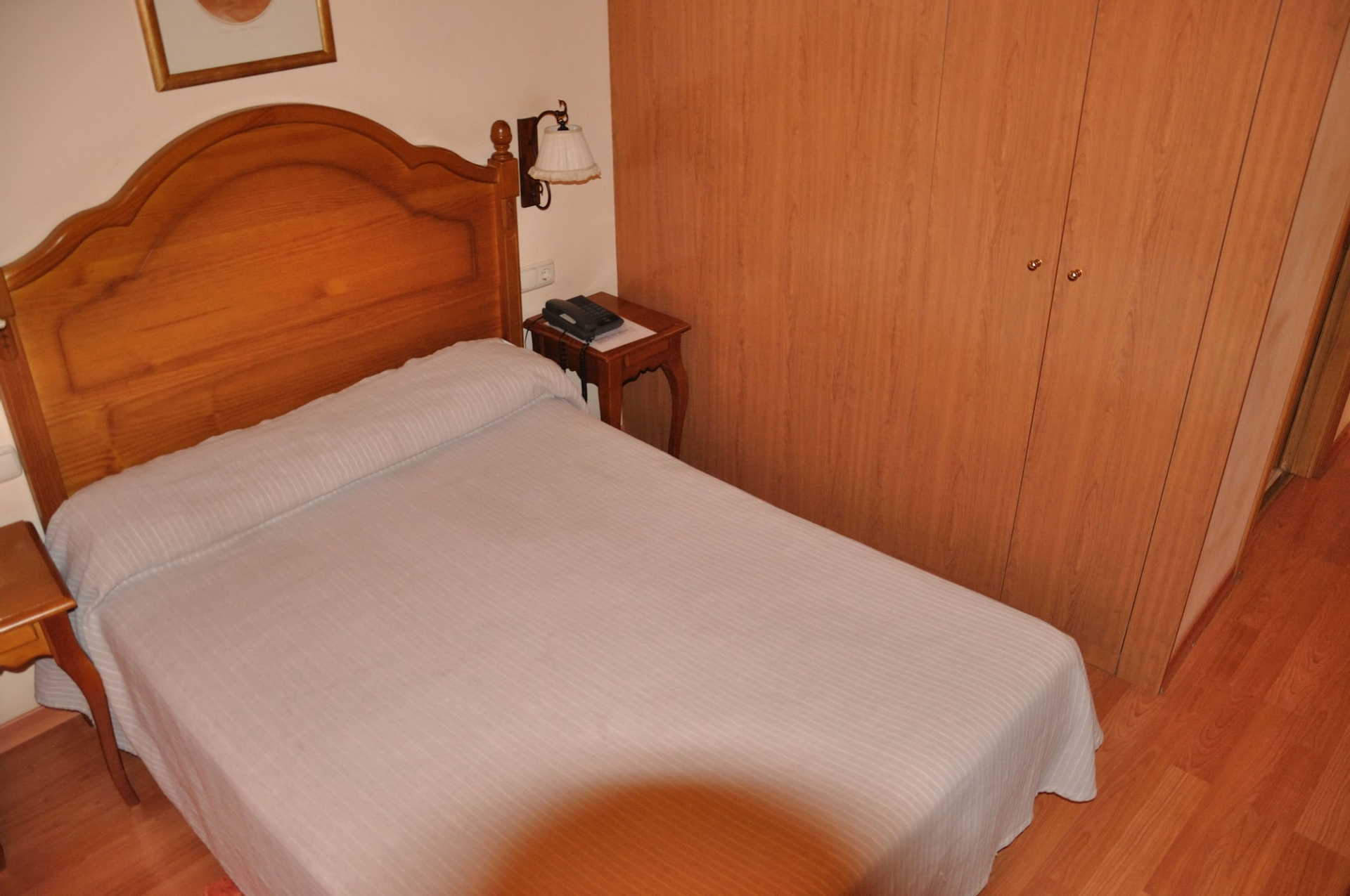 Bedroom 2, Hostal Tafalla, Navarra