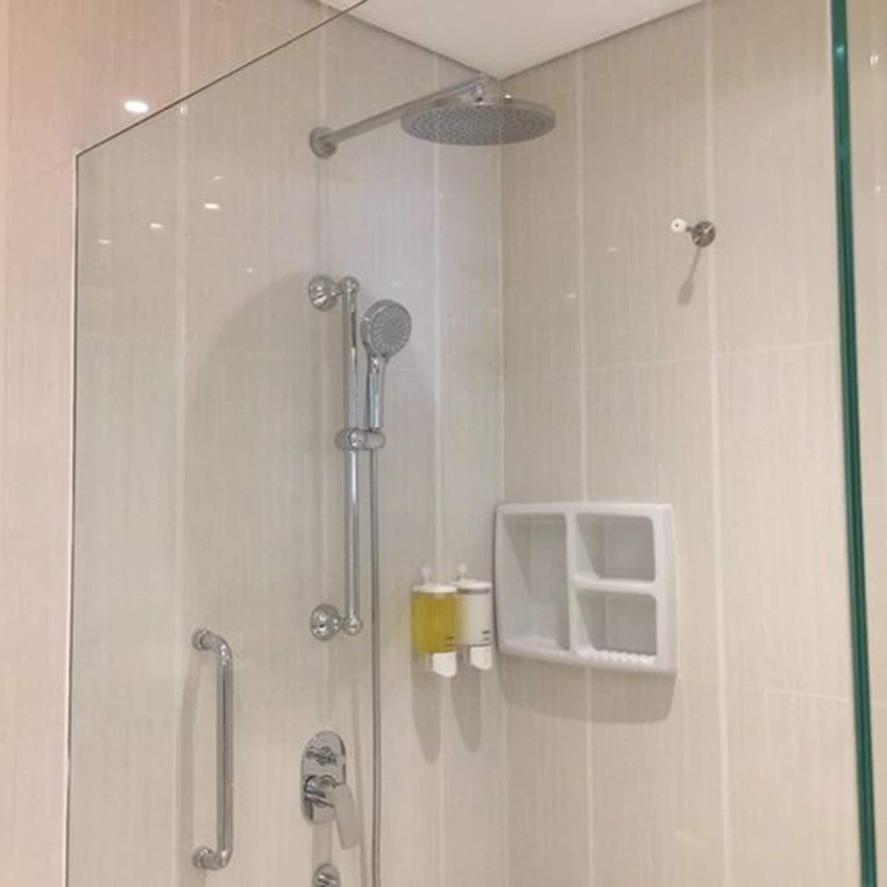 Bathroom 8