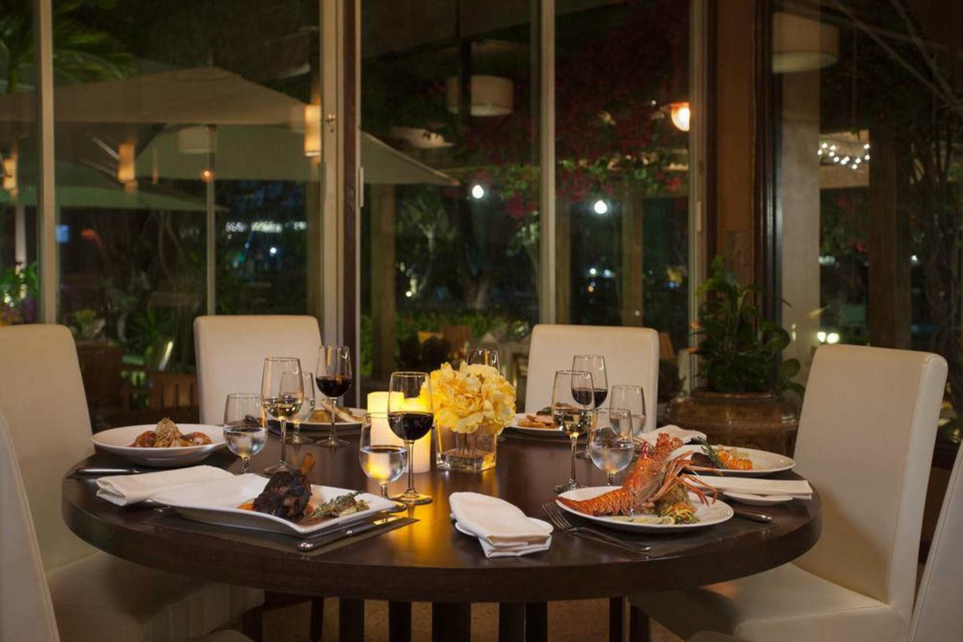 Food & Drinks, Copamarina Beach Resort