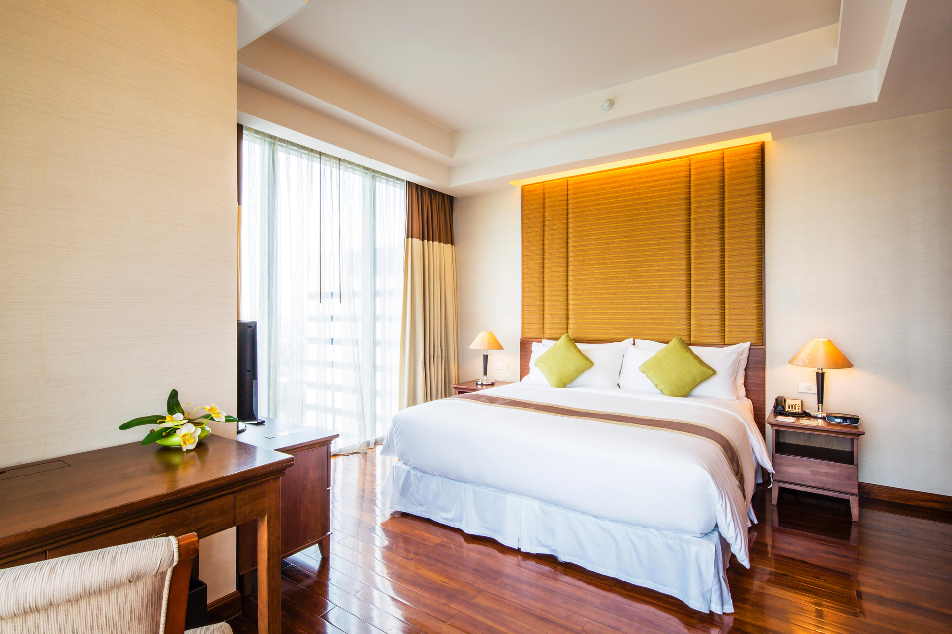 TWO BEDROOM EXECUTIVE