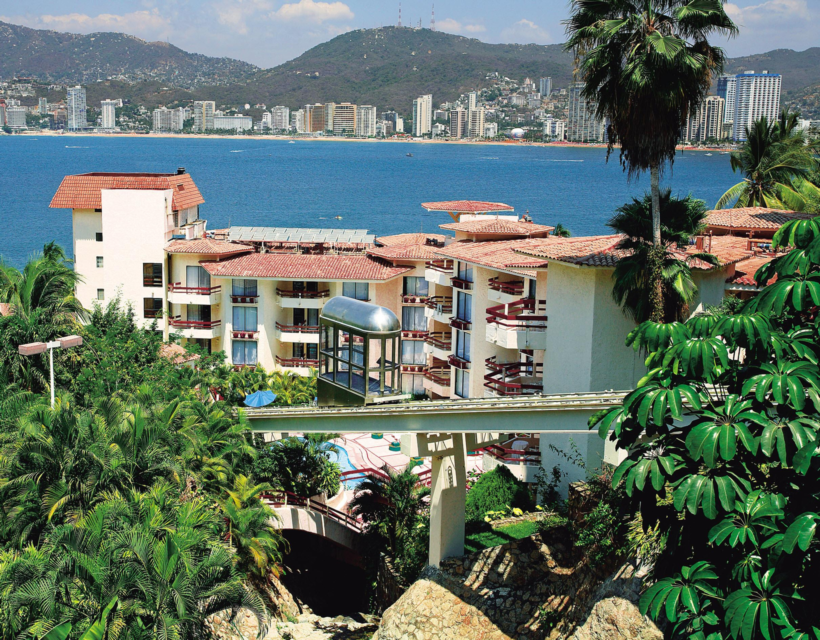 Exterior & Views 1, Park Royal Beach Acapulco, Acapulco de Juárez