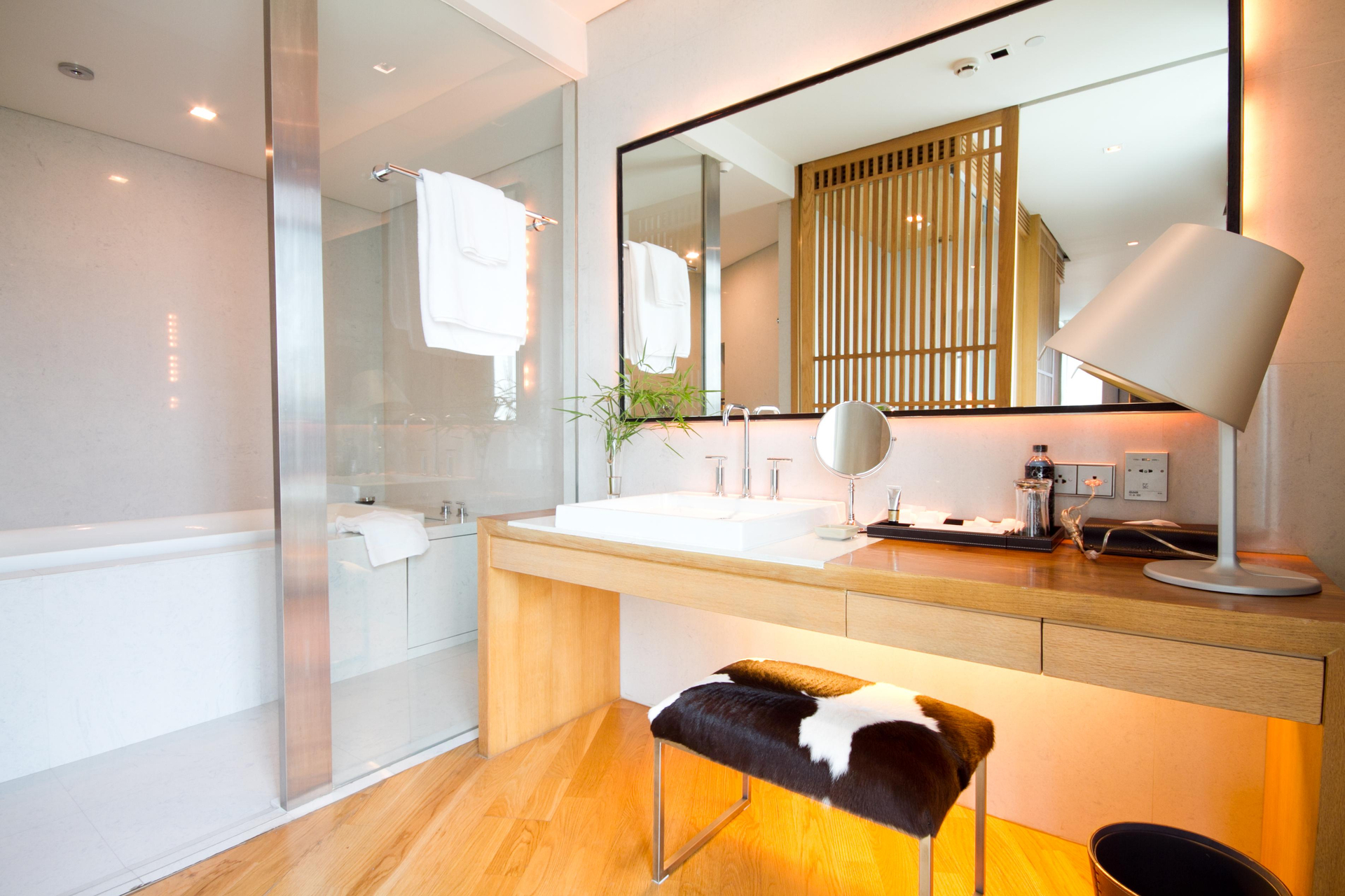 Room 4