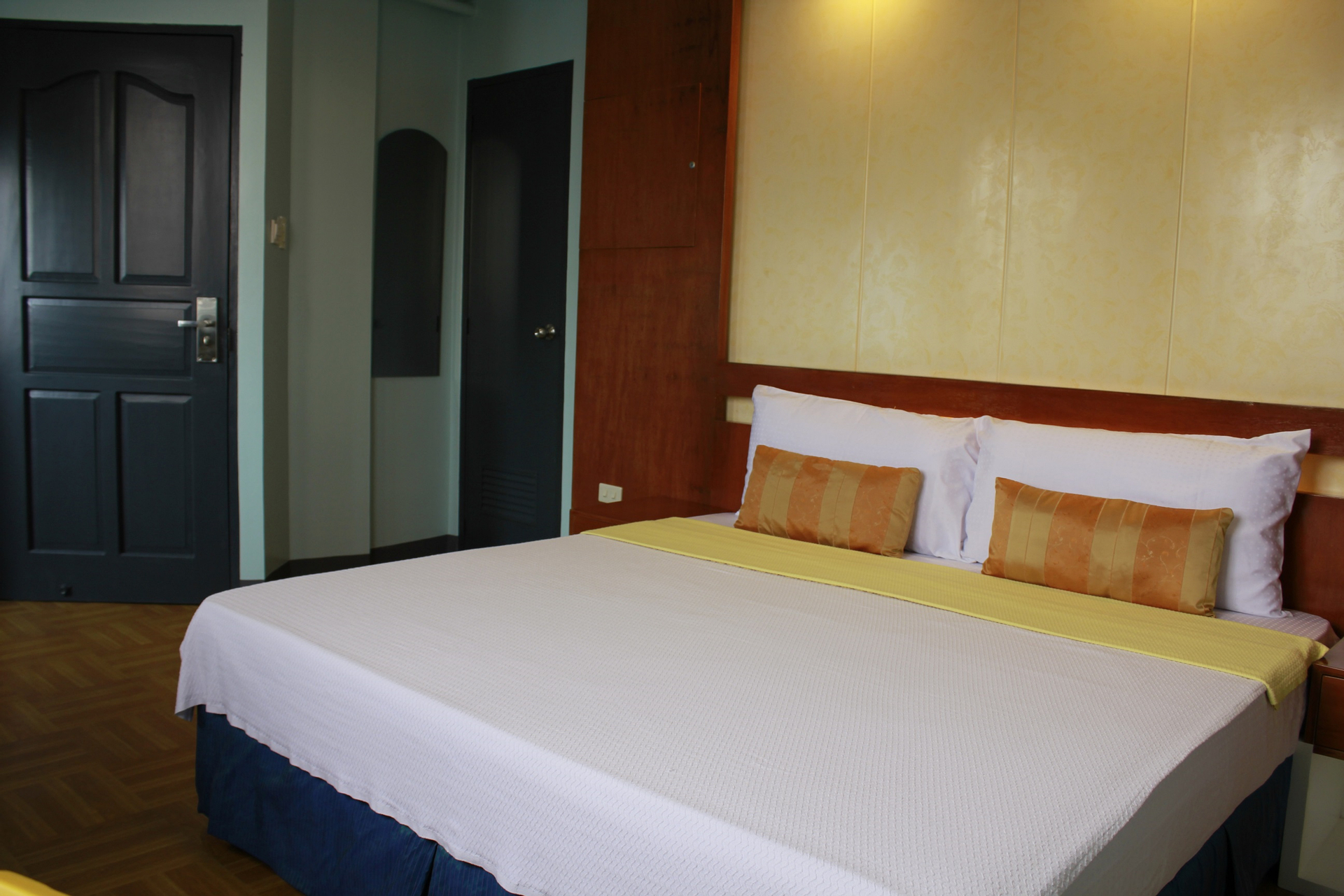 Room 2