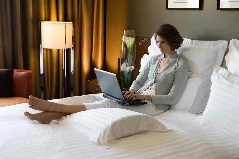 Bedroom 2, Pullman at Sydney Olympic Park, Auburn
