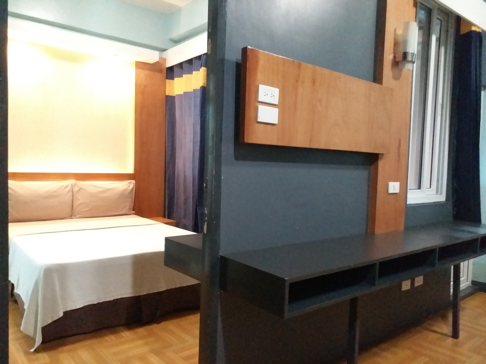 Room 9