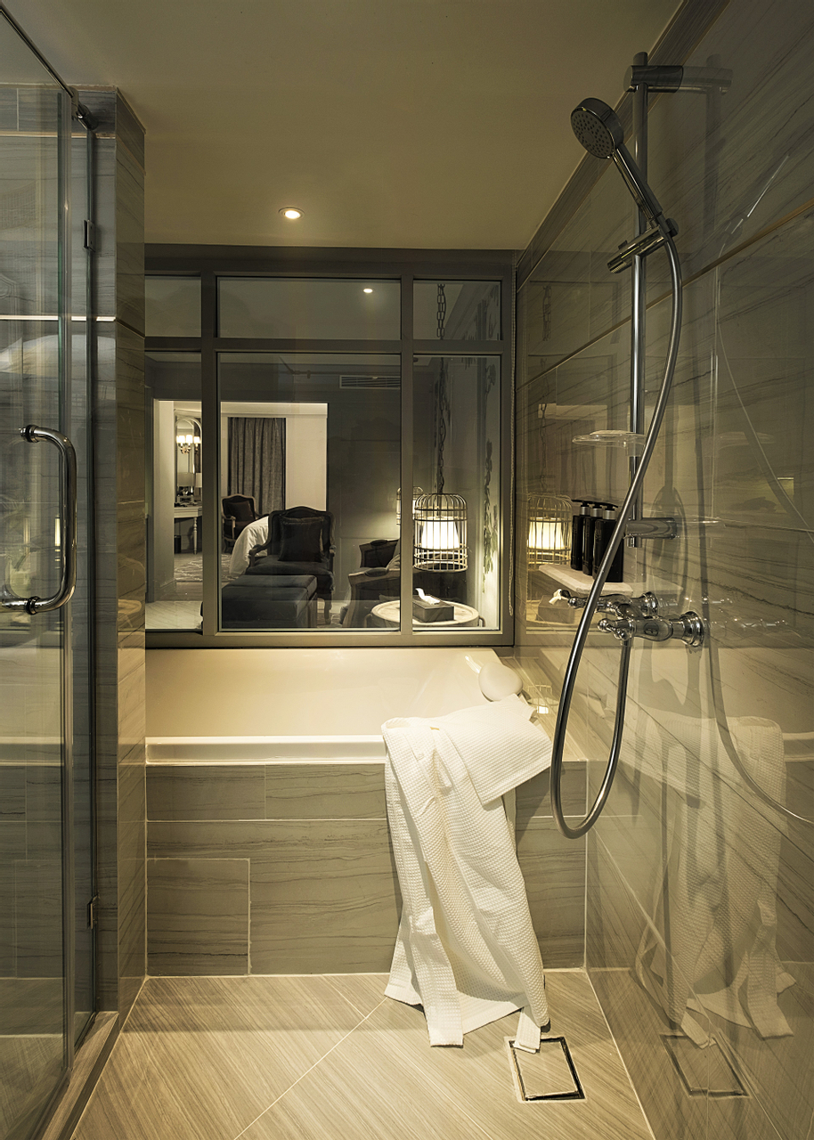 Room 7
