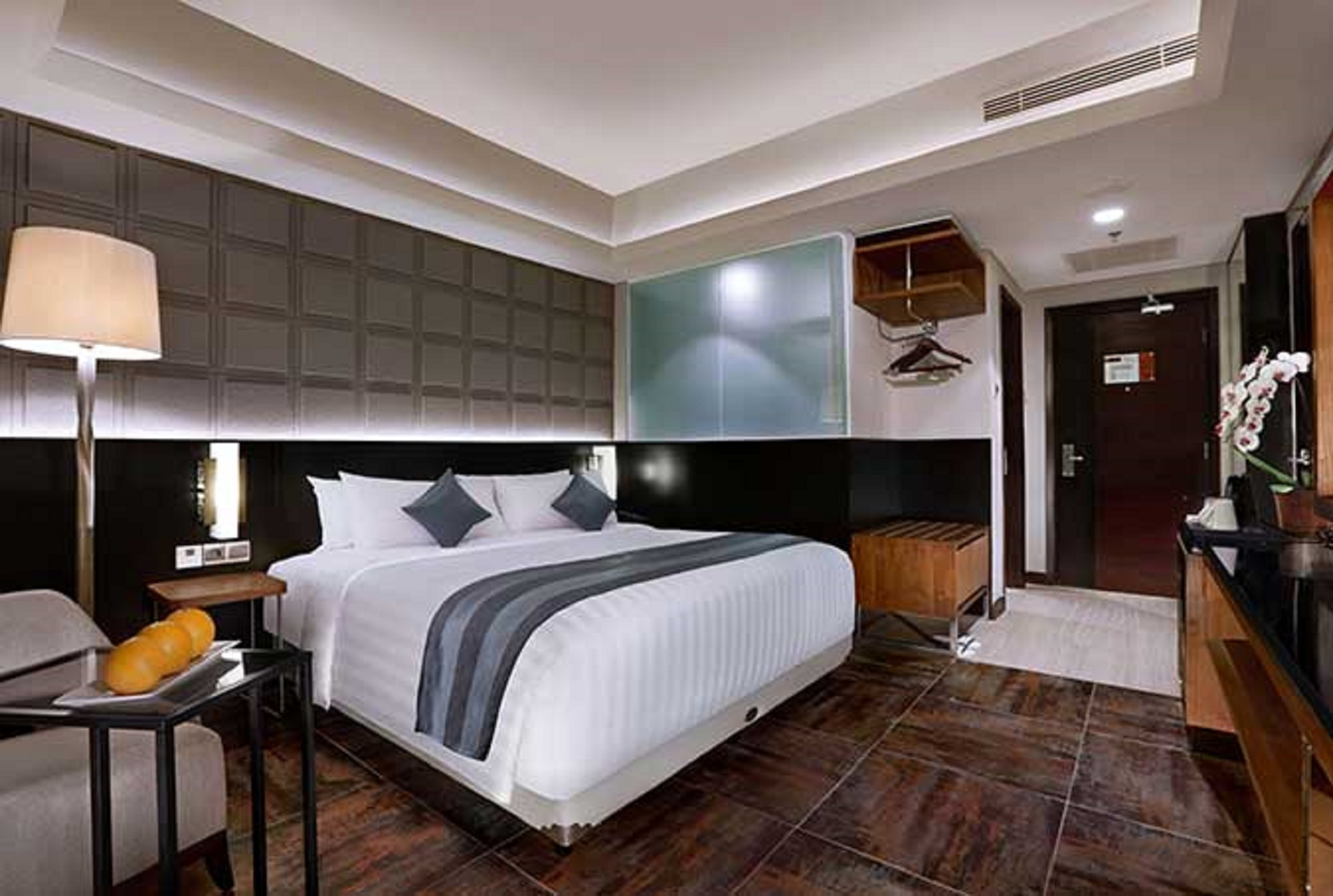 Room 4