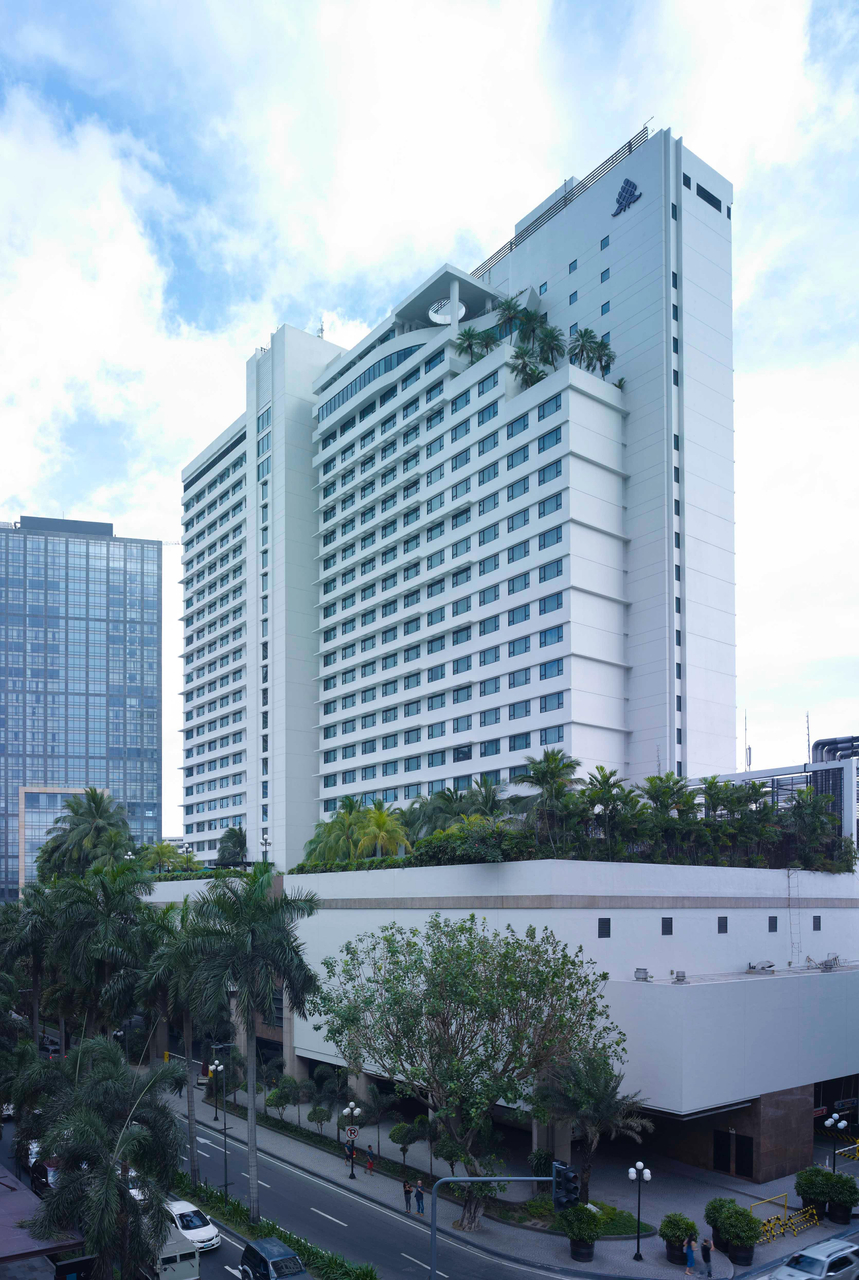 New World Makati Hotel, Makati City