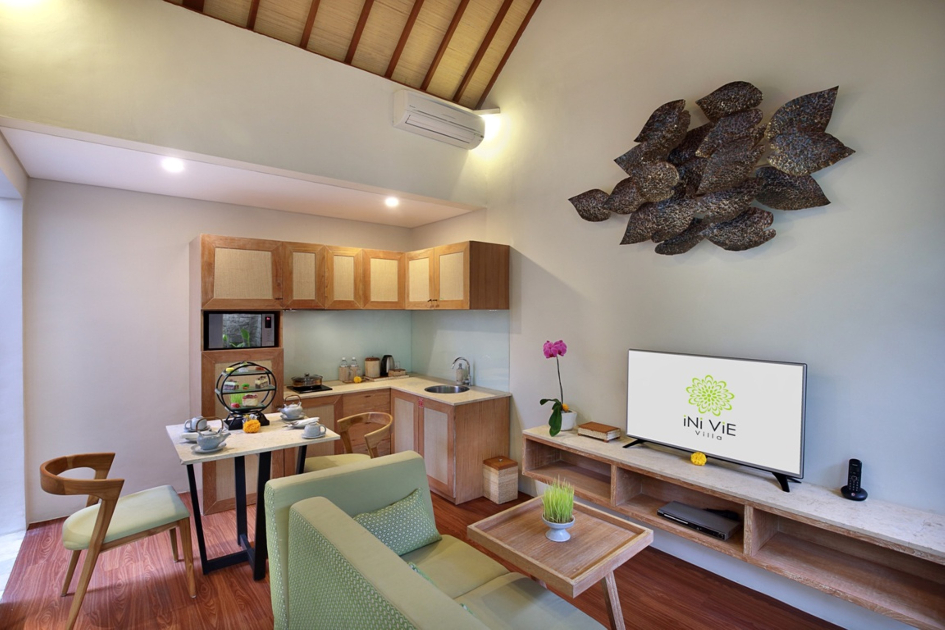 Room 4
