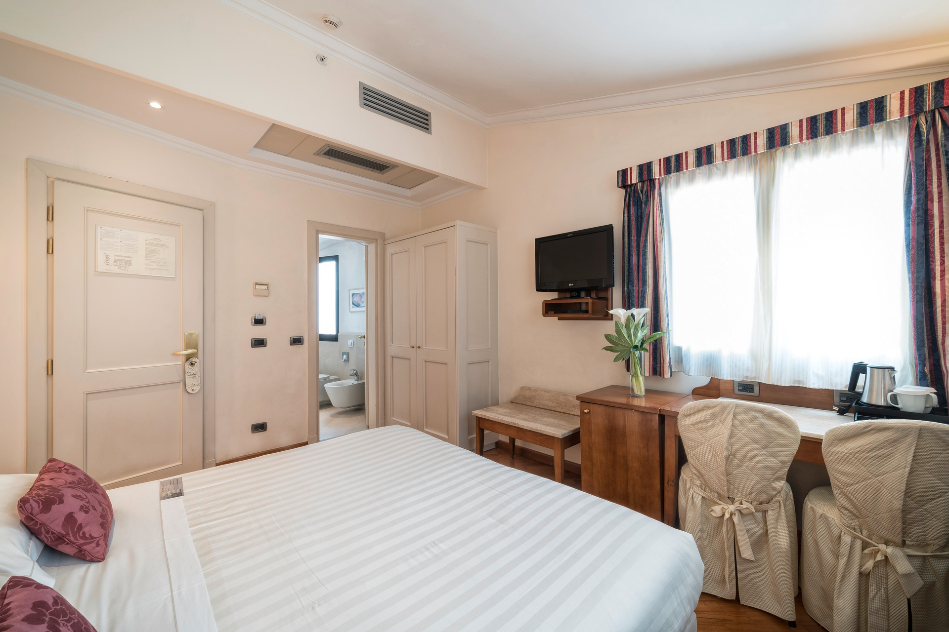 Double Standard Room