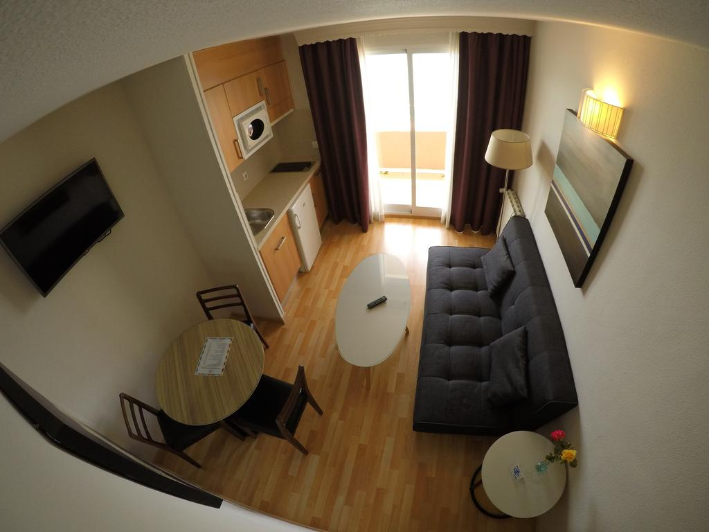 Room 2