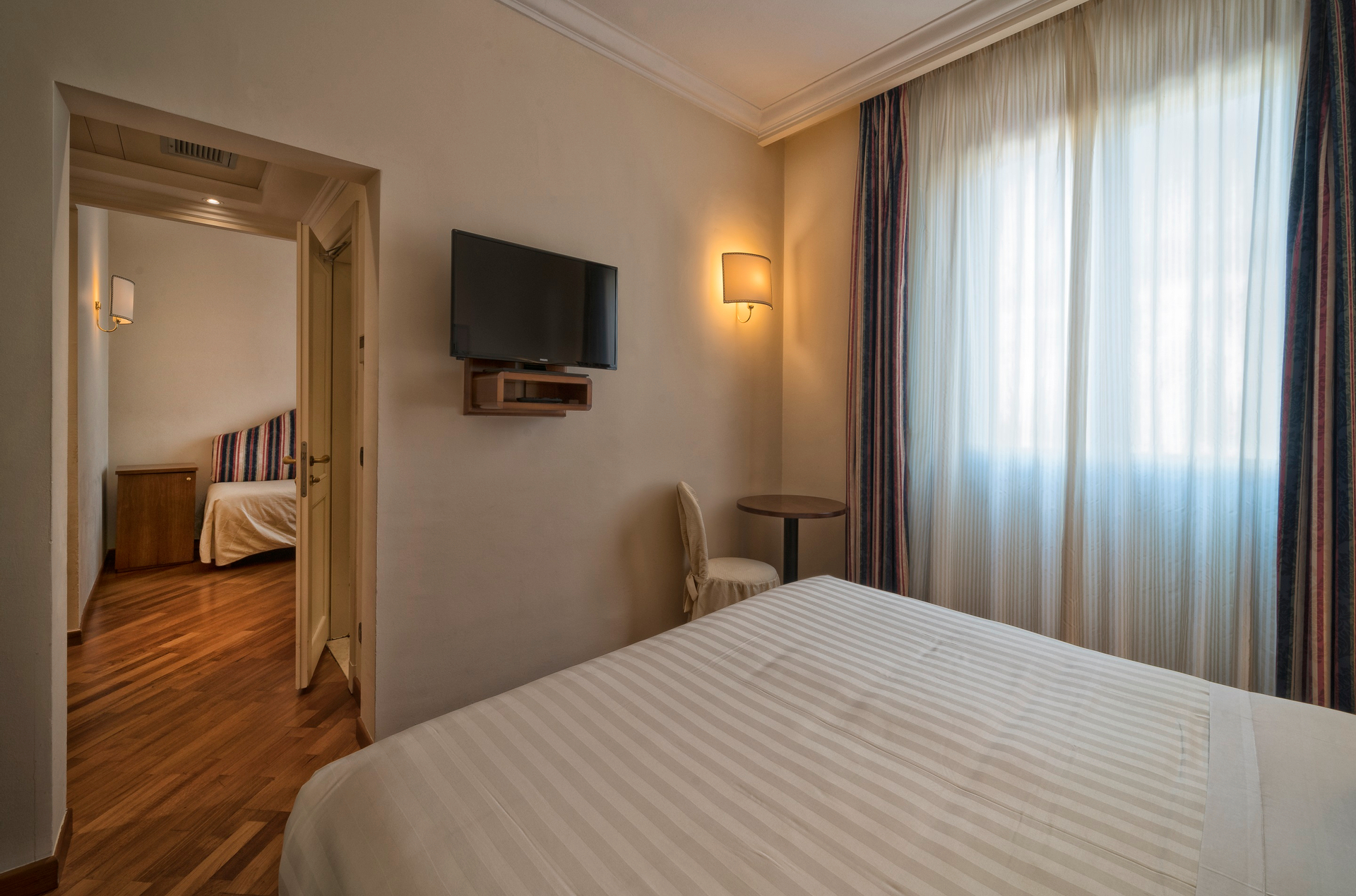 Other Junior Suite or Other Beds