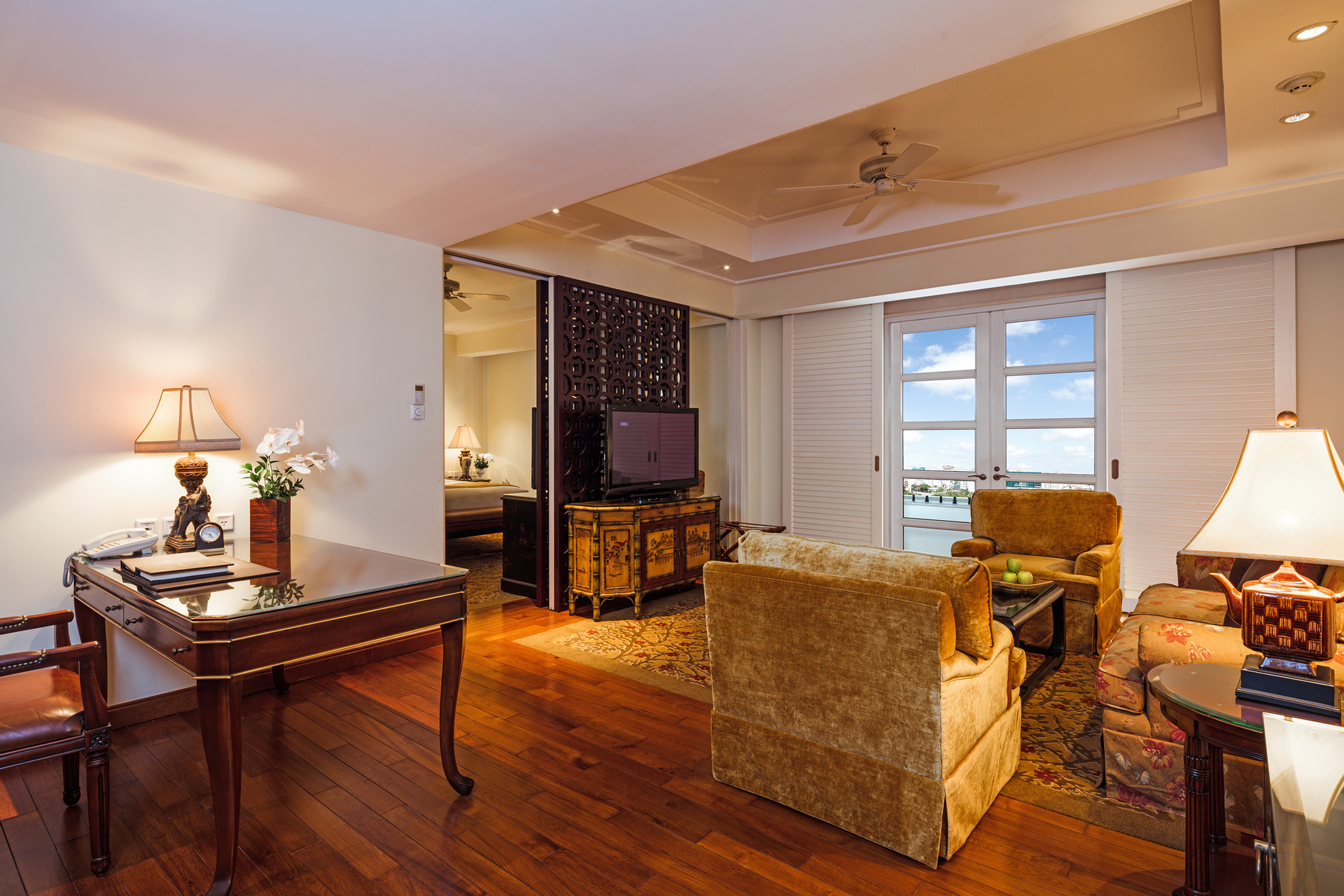 Room 9