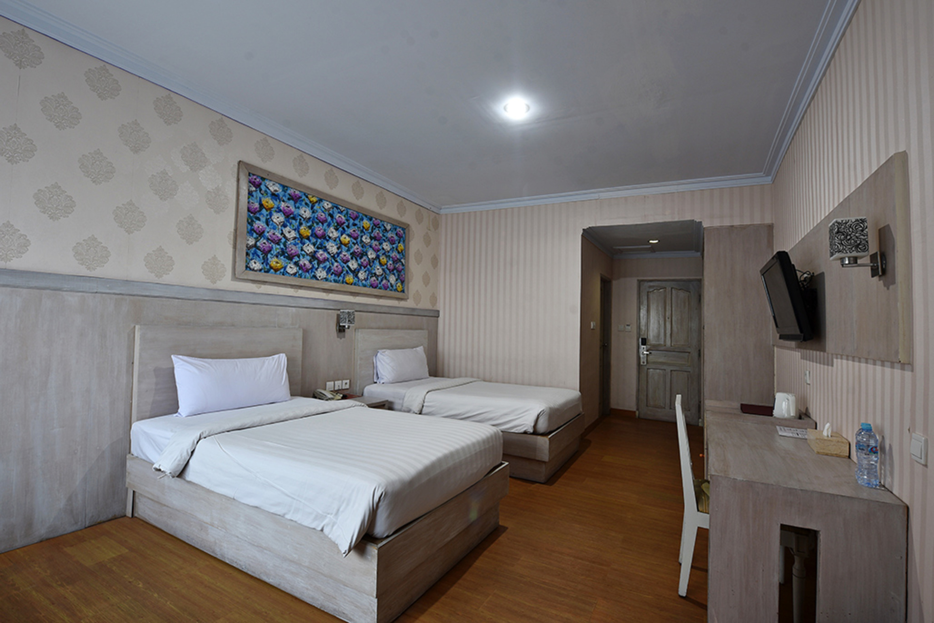 Room 6
