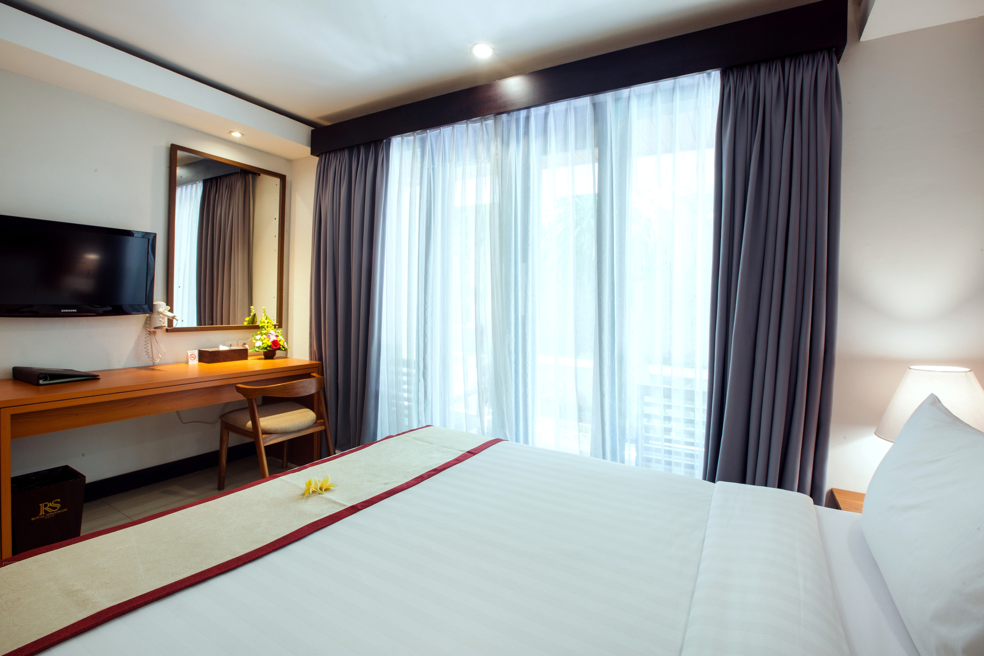 Room 4