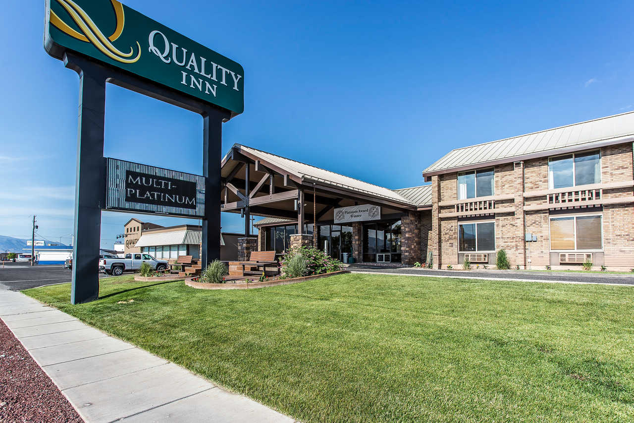 Exterior & Views 1, Quality Inn, Sevier