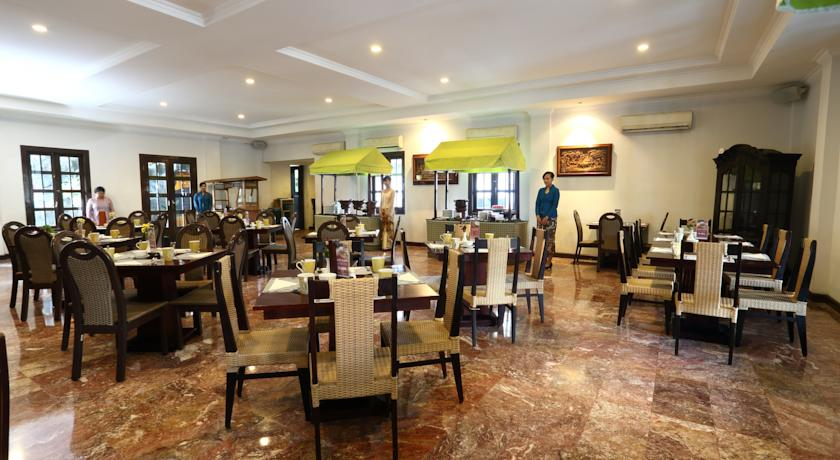 Food & Drinks 3, Hotel Merdeka Kediri, Kediri
