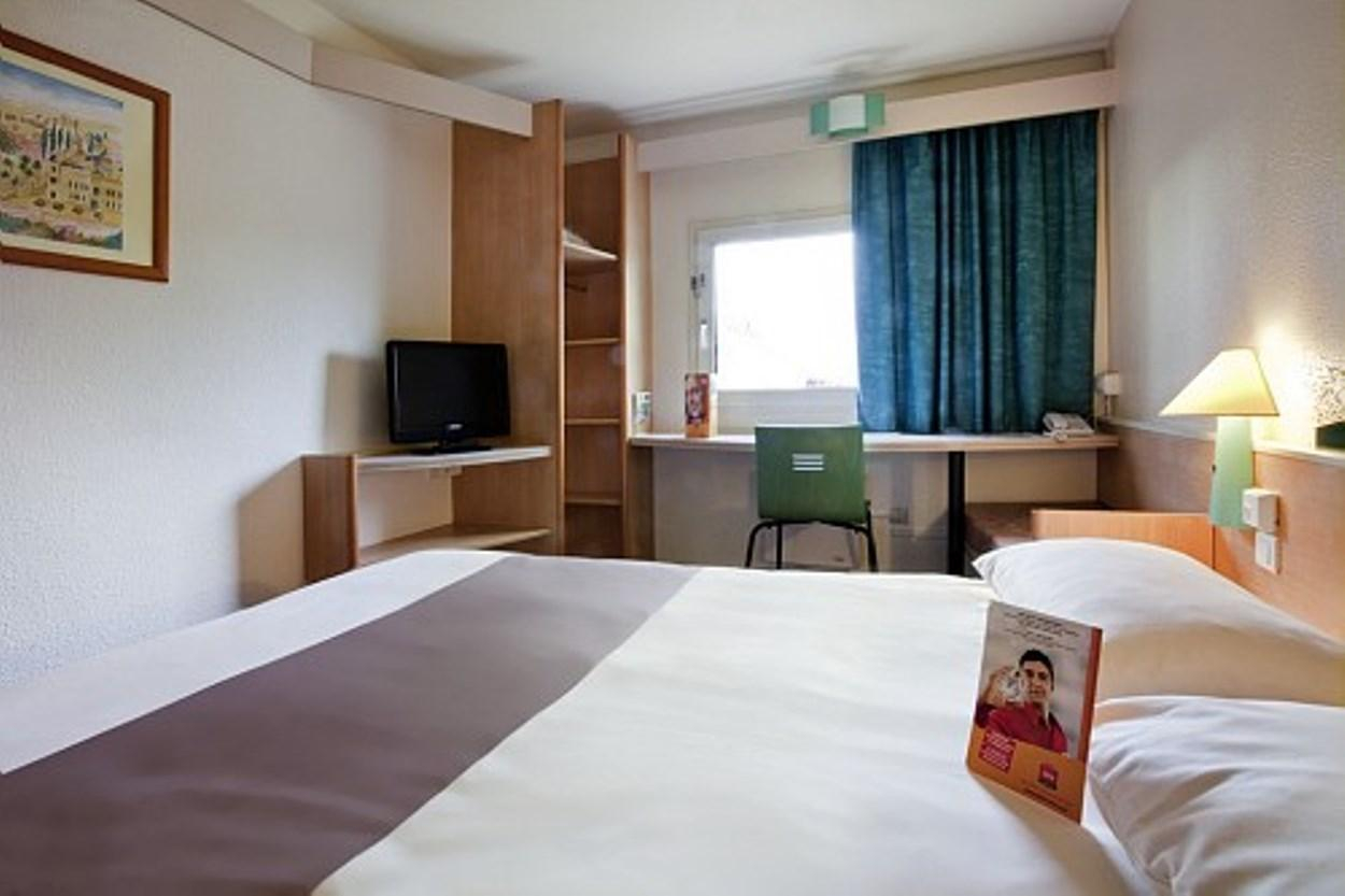 Bedroom 3, ibis budget Malaga Aeropuerto Avenida Velazquez, Málaga