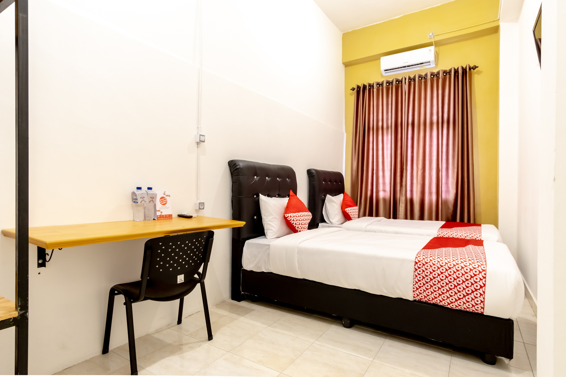 Room 8