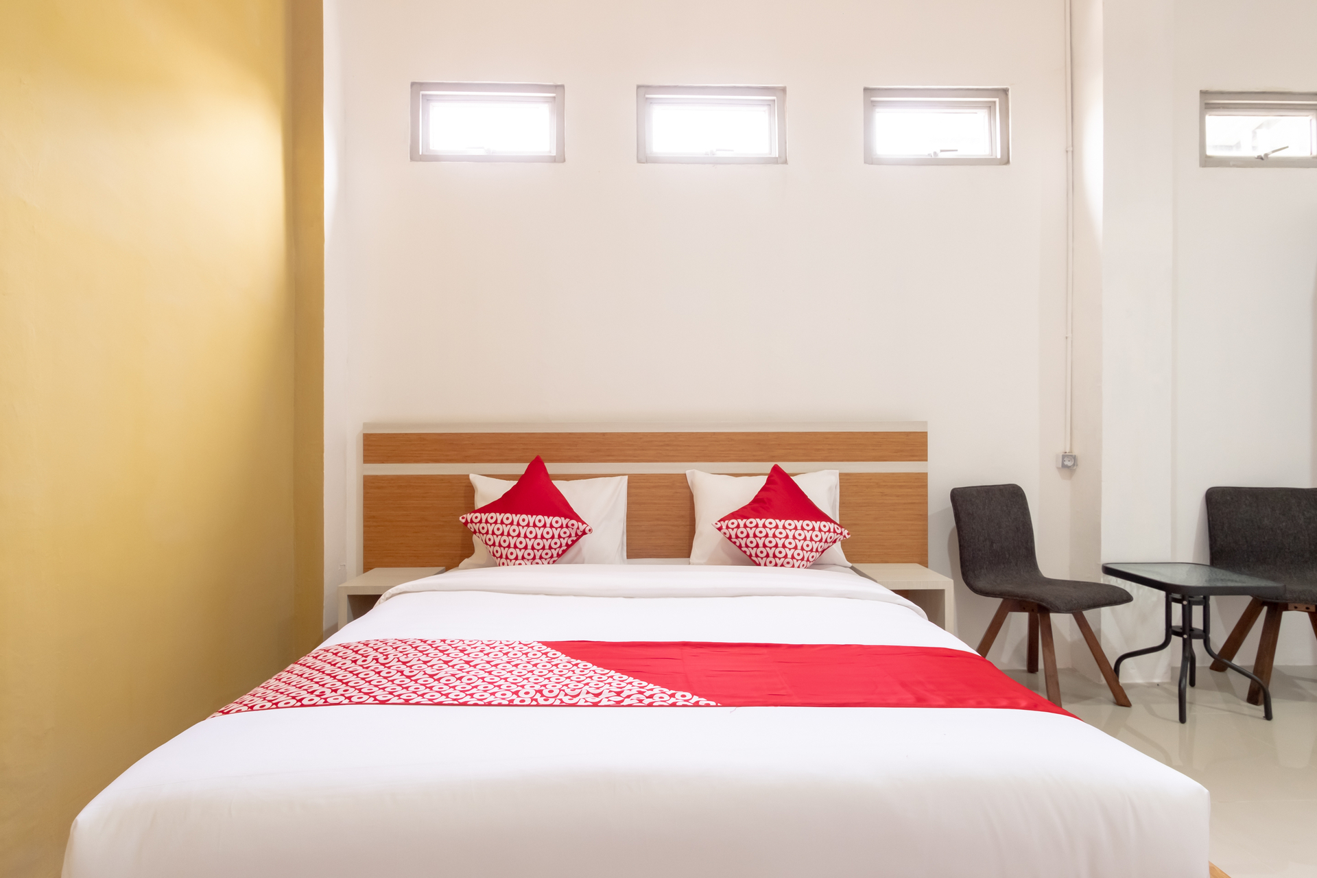 Room 8