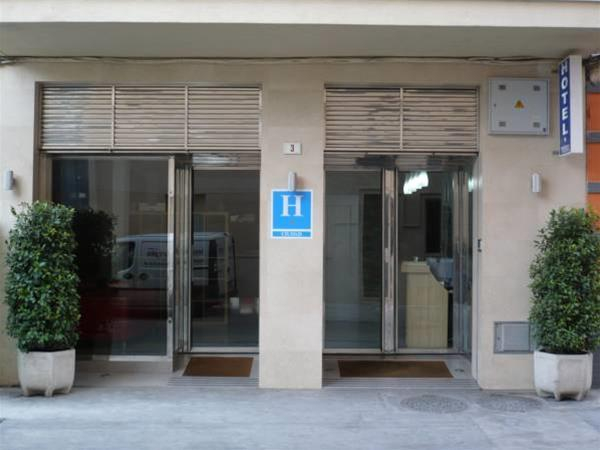 Public Area 1, Trebol, Málaga