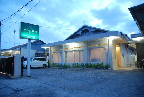 The Abidin Hotel Syari'ah, Padang
