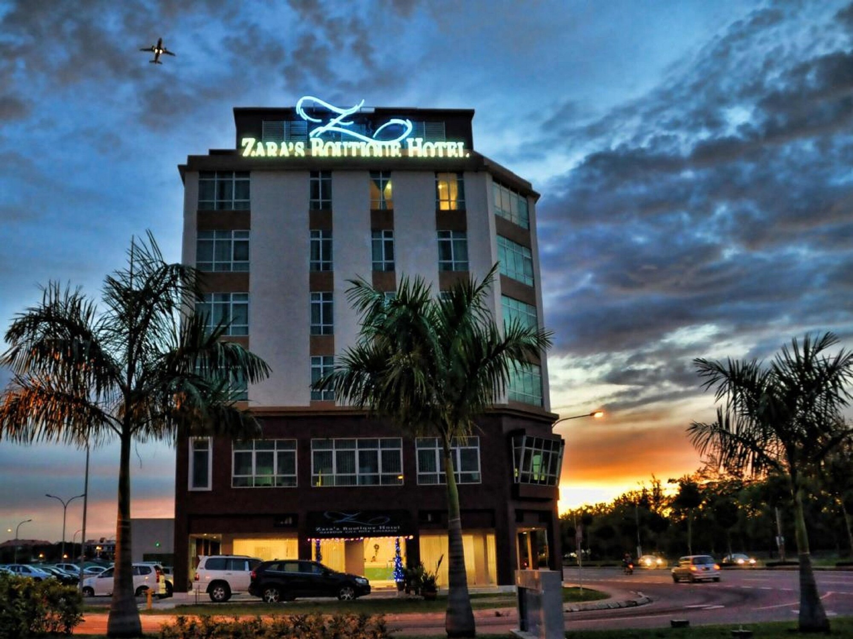 Exterior & Views 1, Zara's Boutique Hotel, Kota Kinabalu