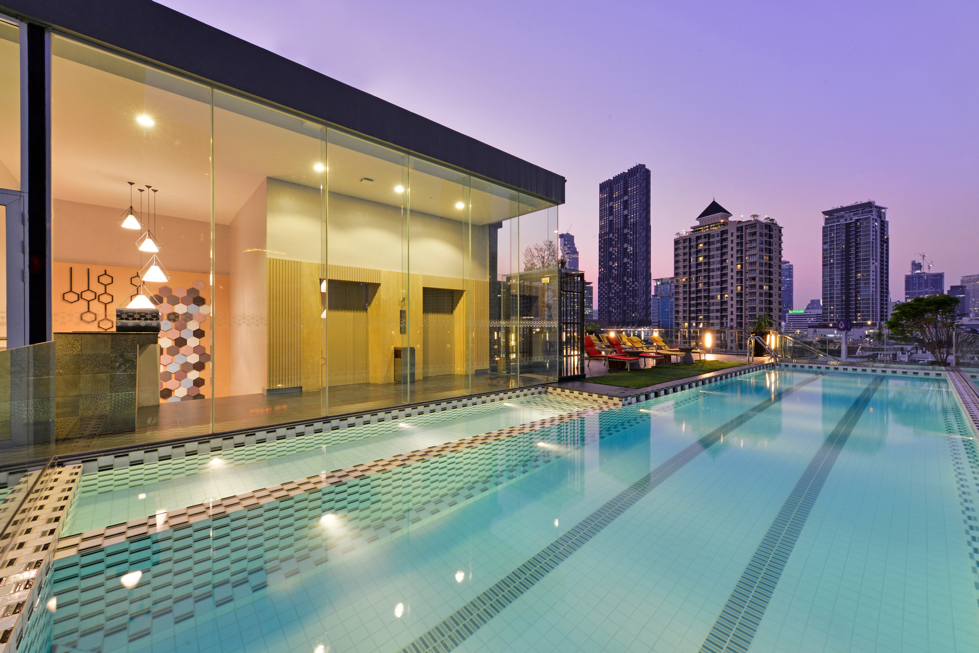Le D'Tel Bangkok, Sathorn