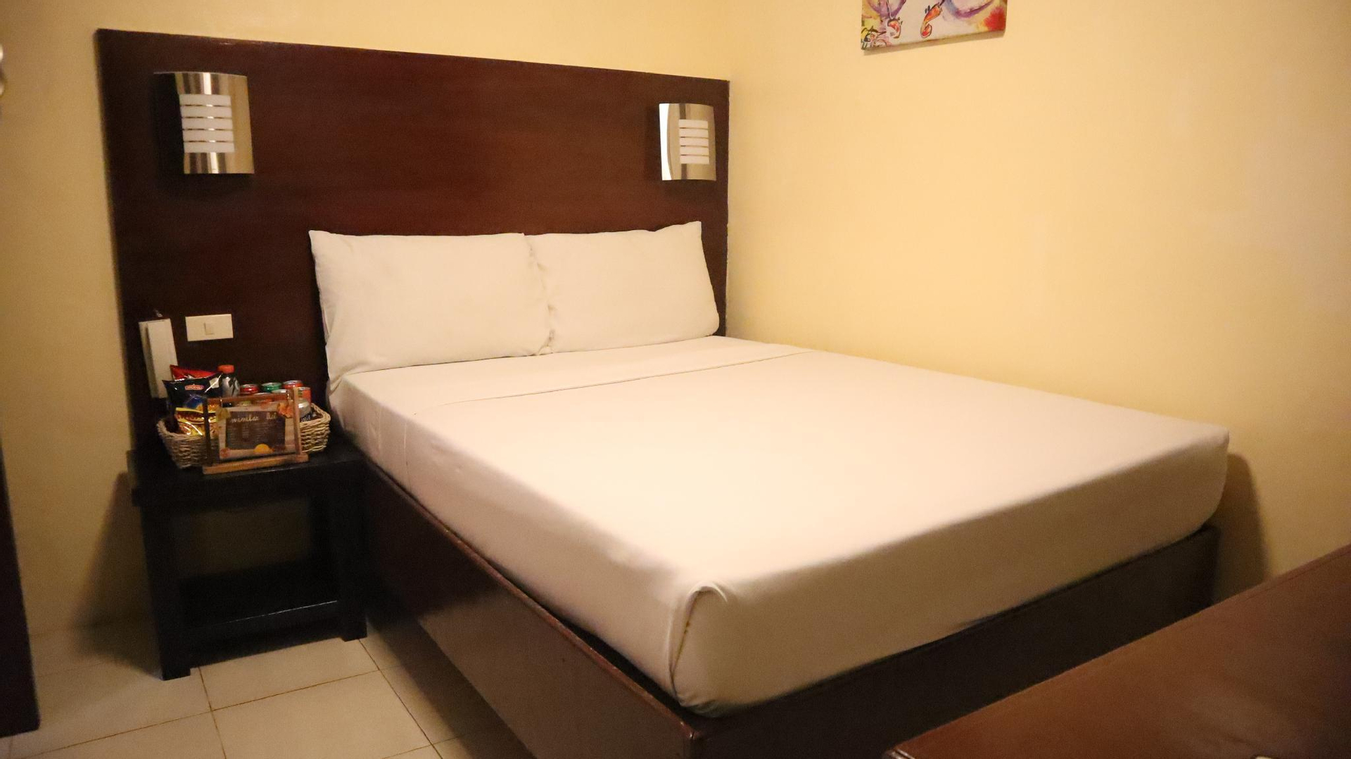 Bedroom 3, Viewpark Hotel Tagaytay, Tagaytay City