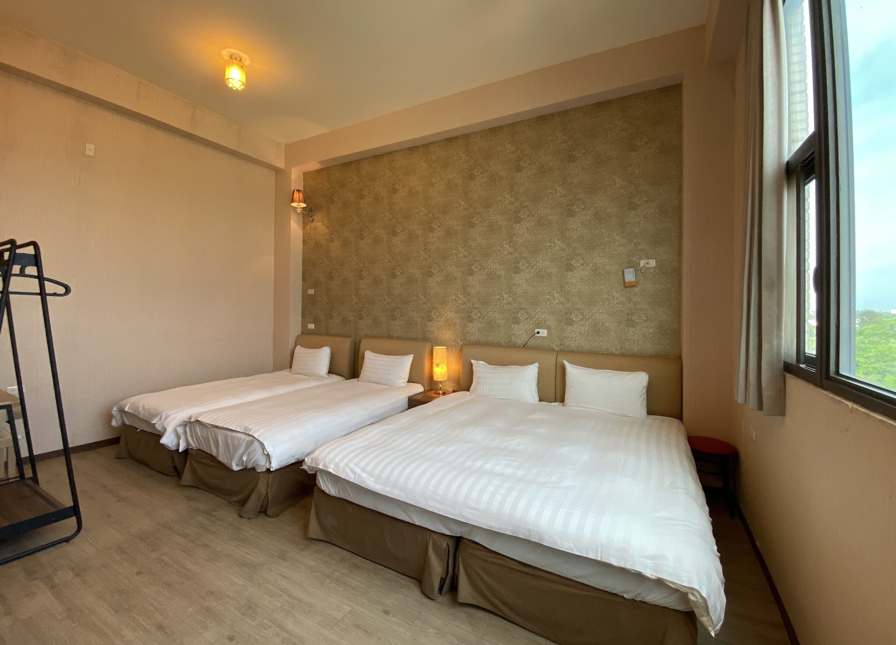 Room 4