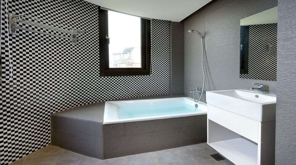 Bathroom 6