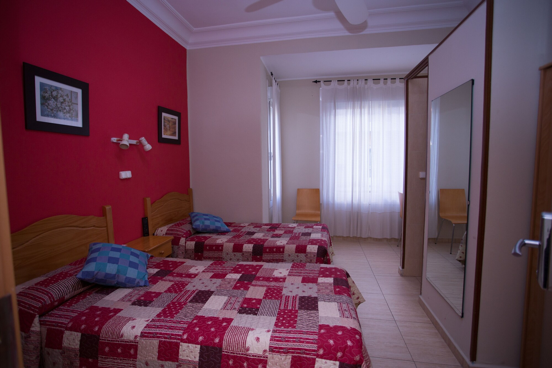 Bedroom, Hostal Navarra, Zaragoza
