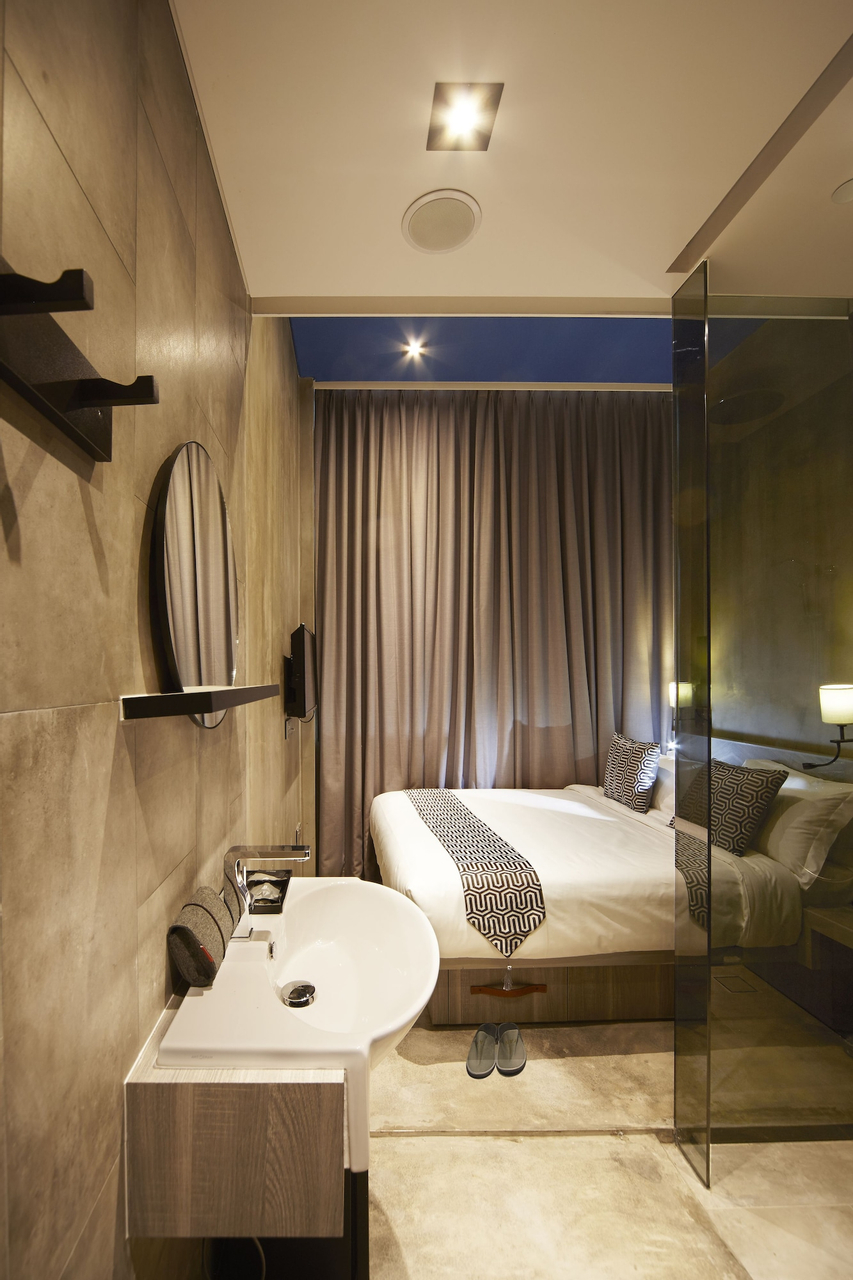 Room 8