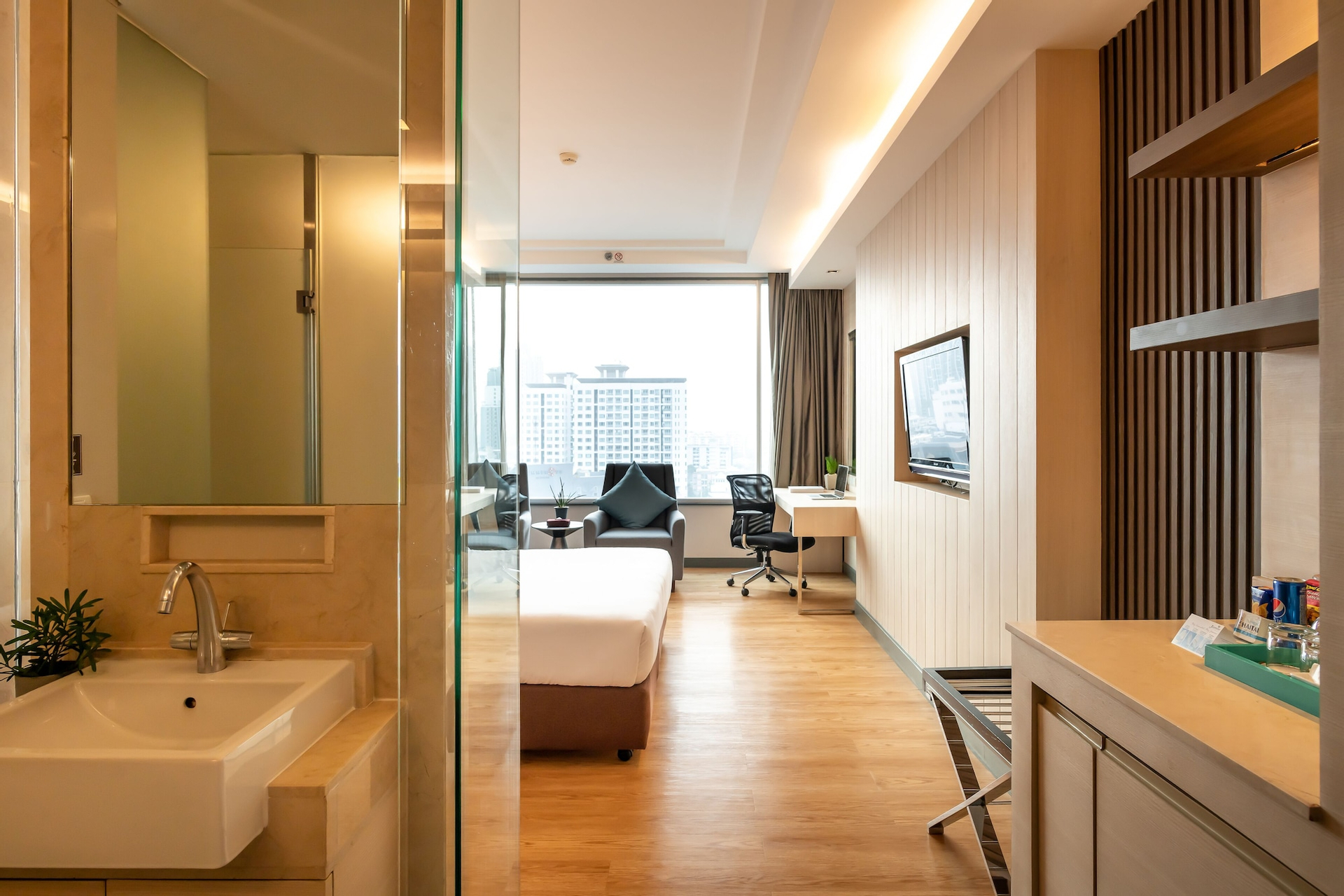 Private Kitchen 13