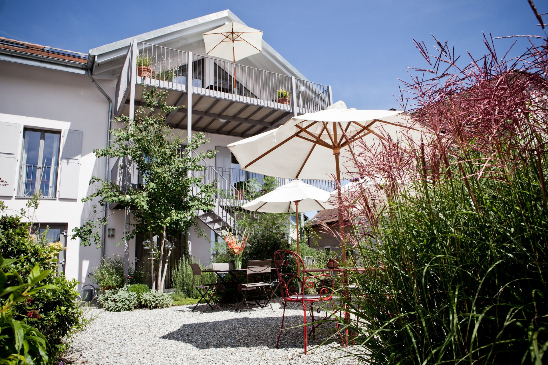 Le Coq Chantant B&B and Boutique Hotel St-Livres, Morges