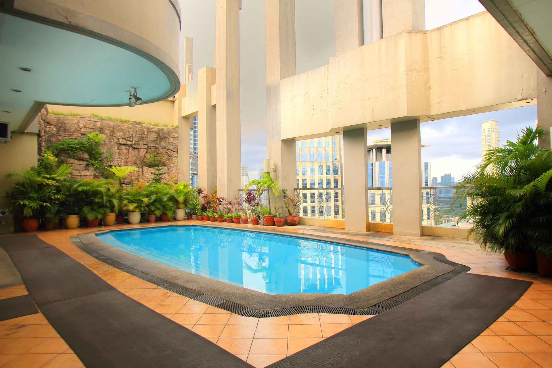 Sport & Beauty 1, BSA Suites Makati, Makati City
