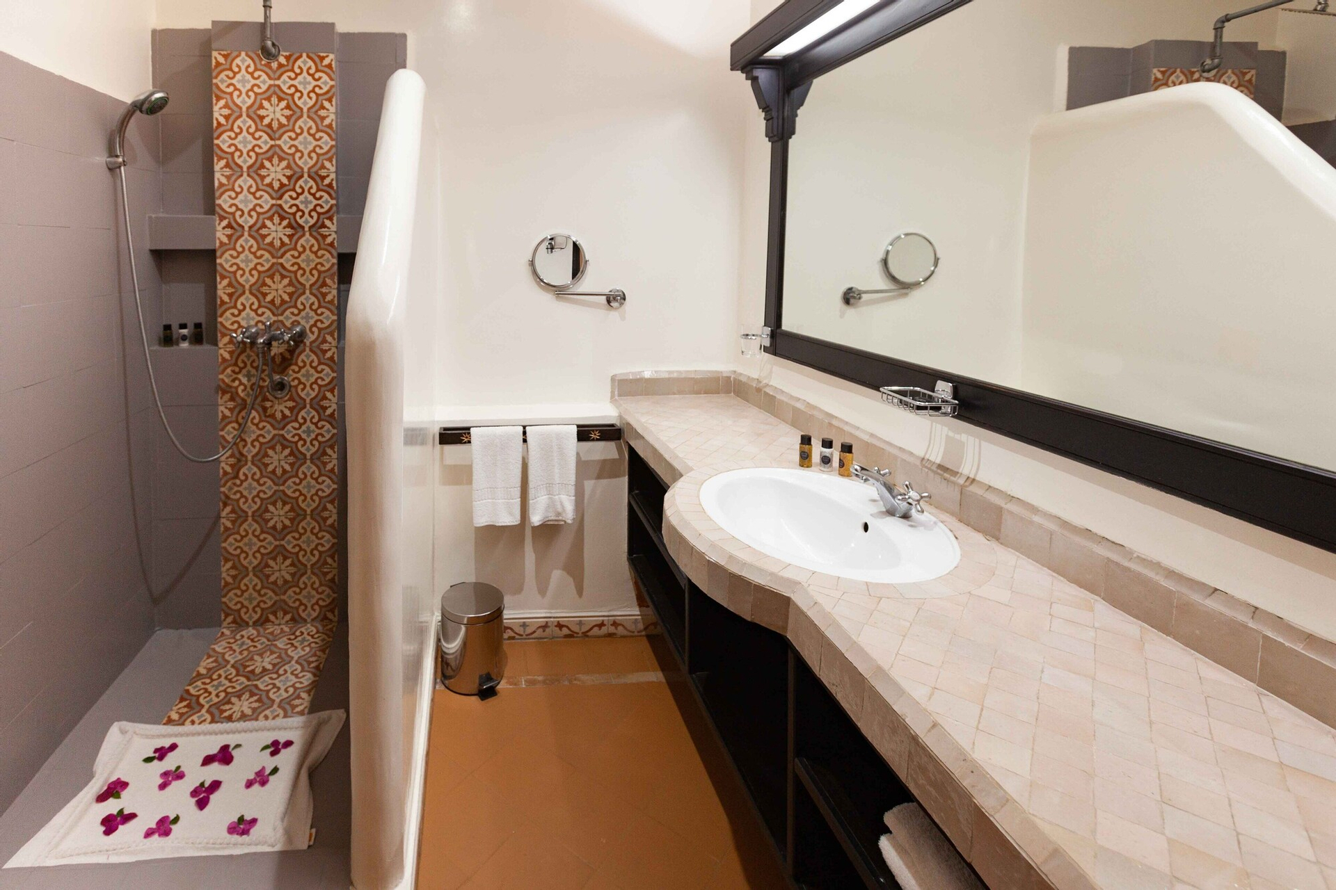 Bathroom 21
