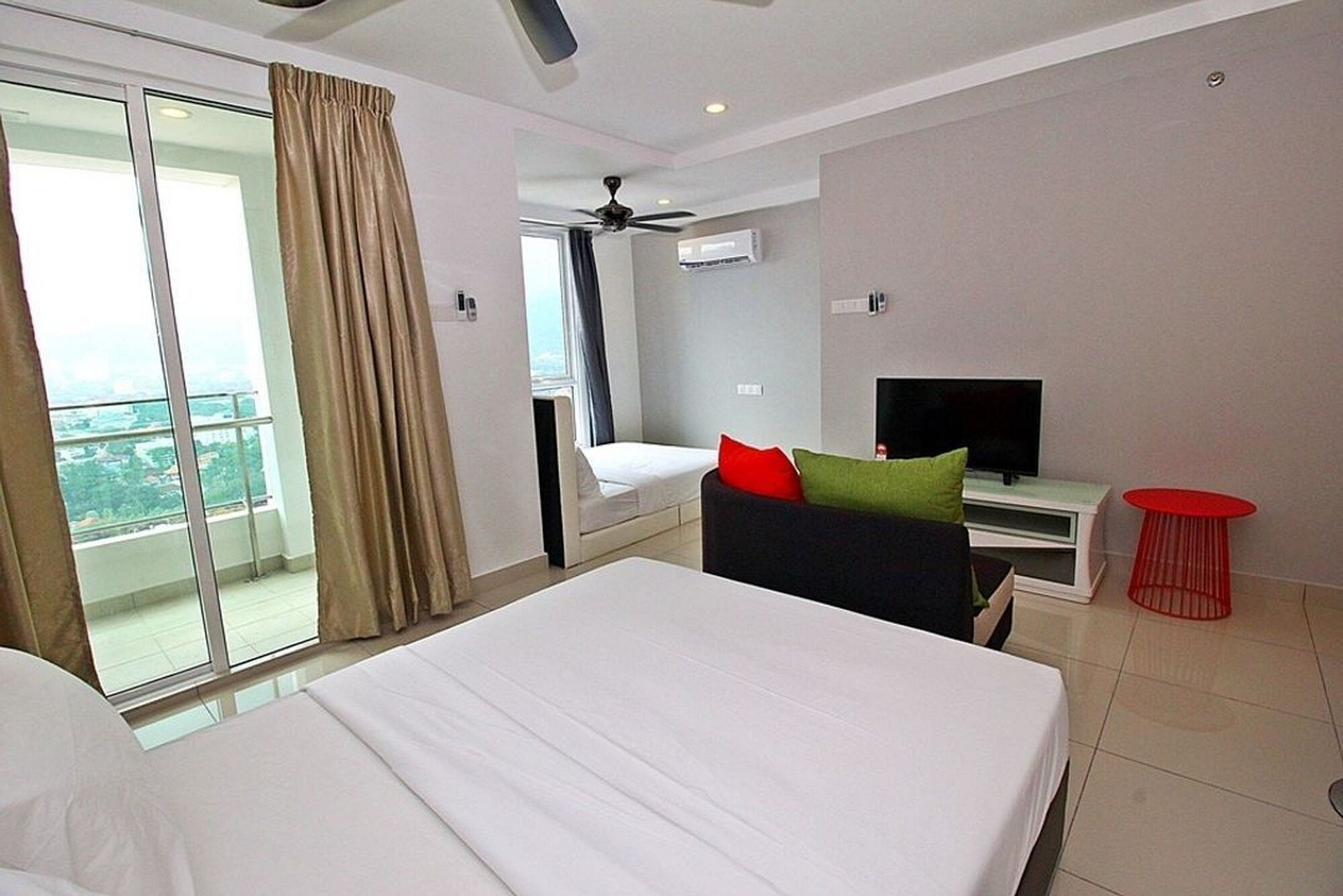 Room 25