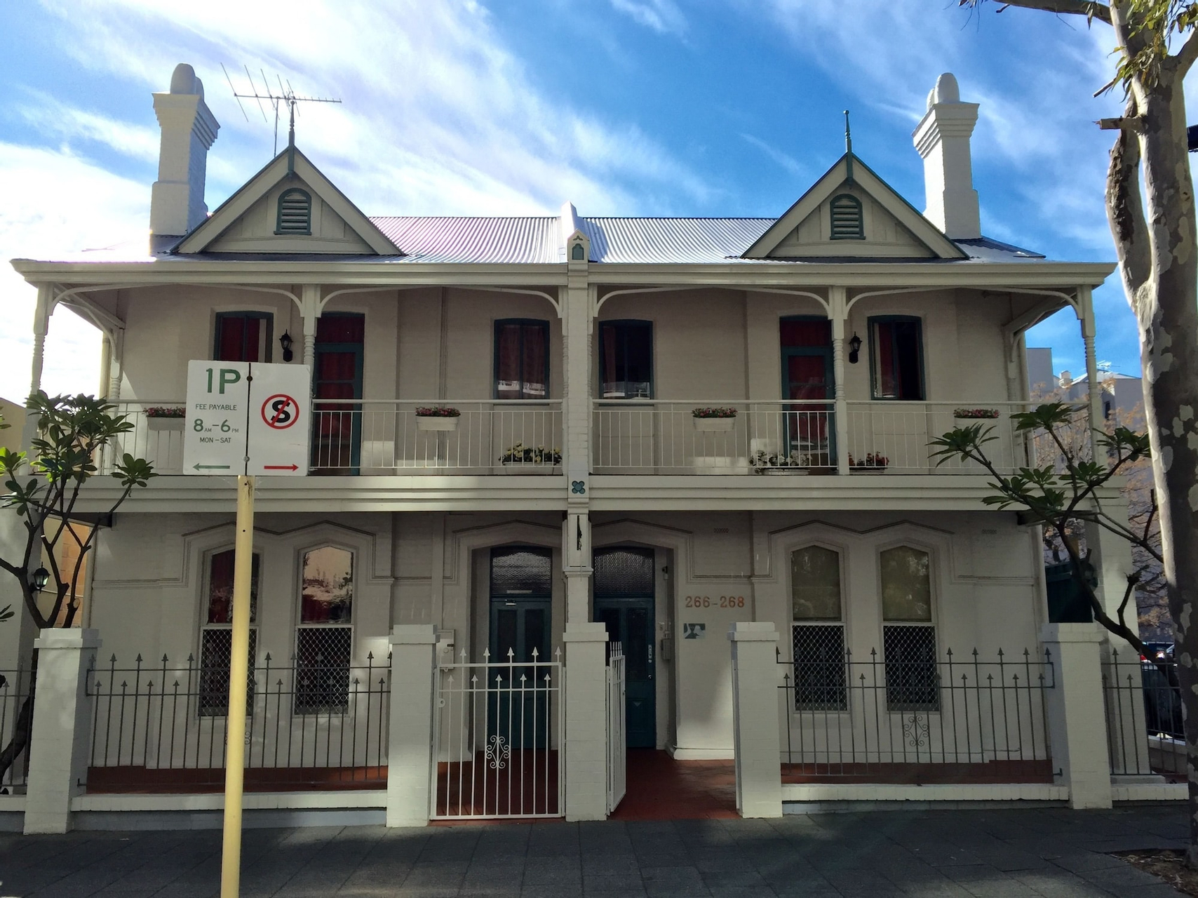 Exterior & Views 1, Hay Street Traveller's Inn, Perth