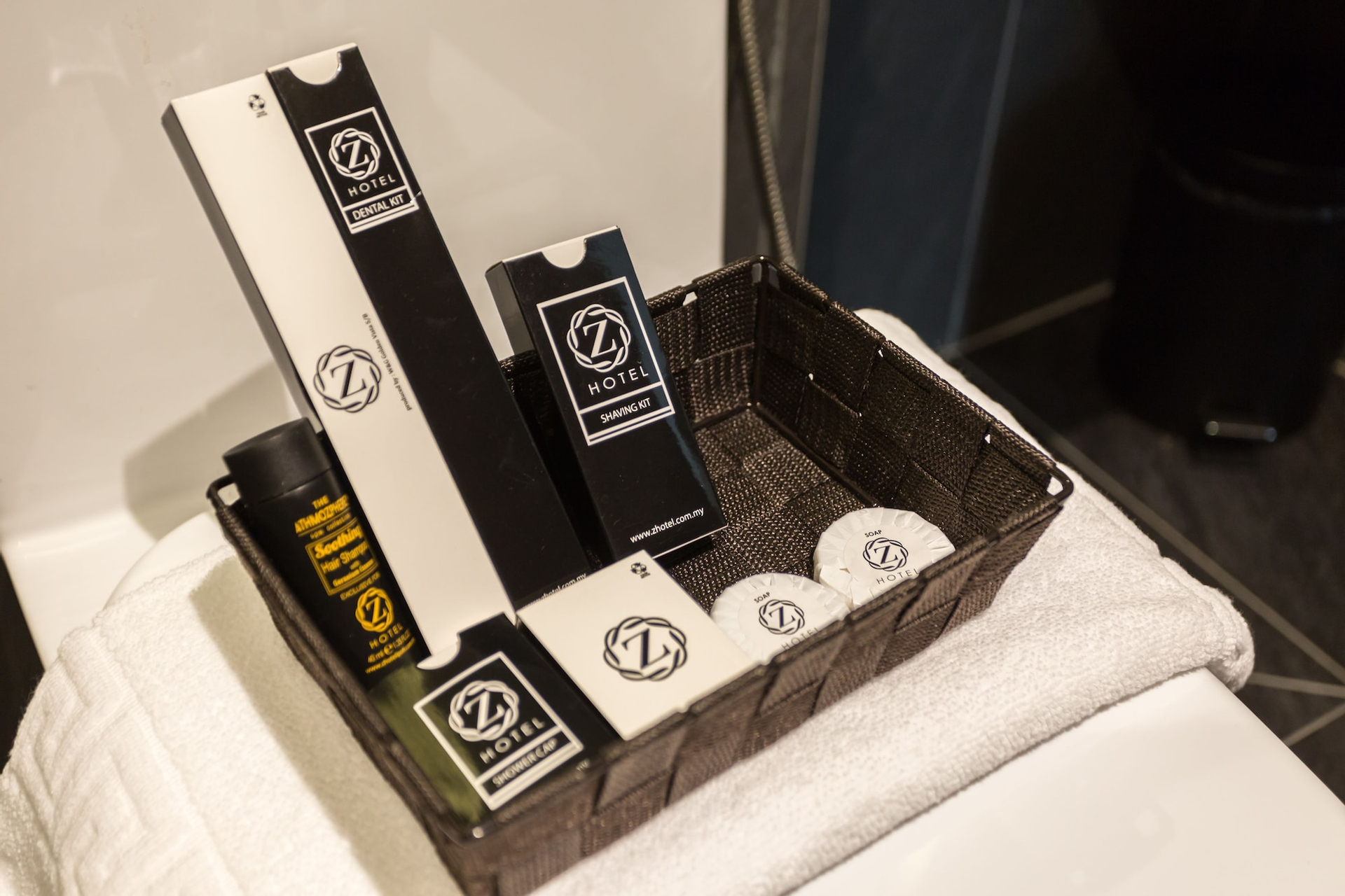Bathroom amenities