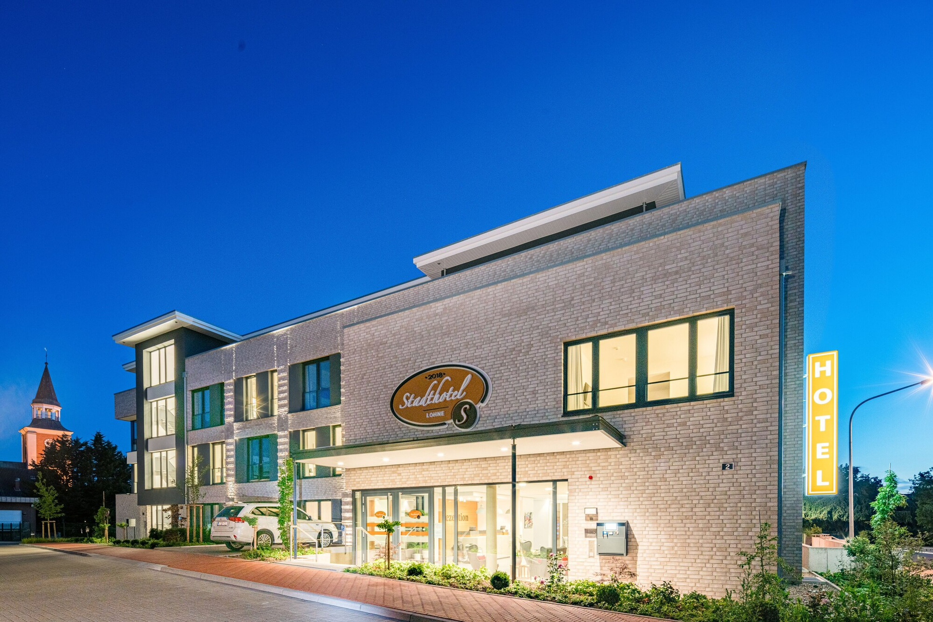 Stadthotel Lohne, Self Check In, mit Backerei und Cafe, Vechta